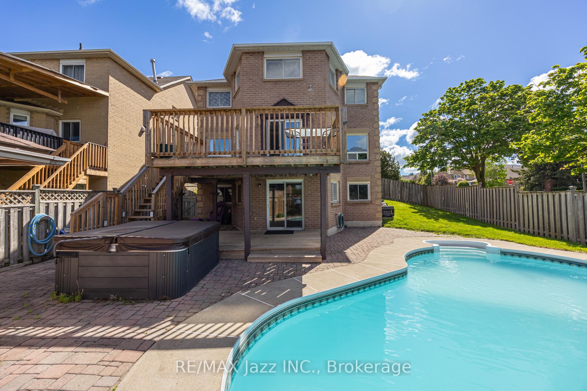 Photo 46 of 2 Coomer Crescent, Ajax, Central — HOMEH