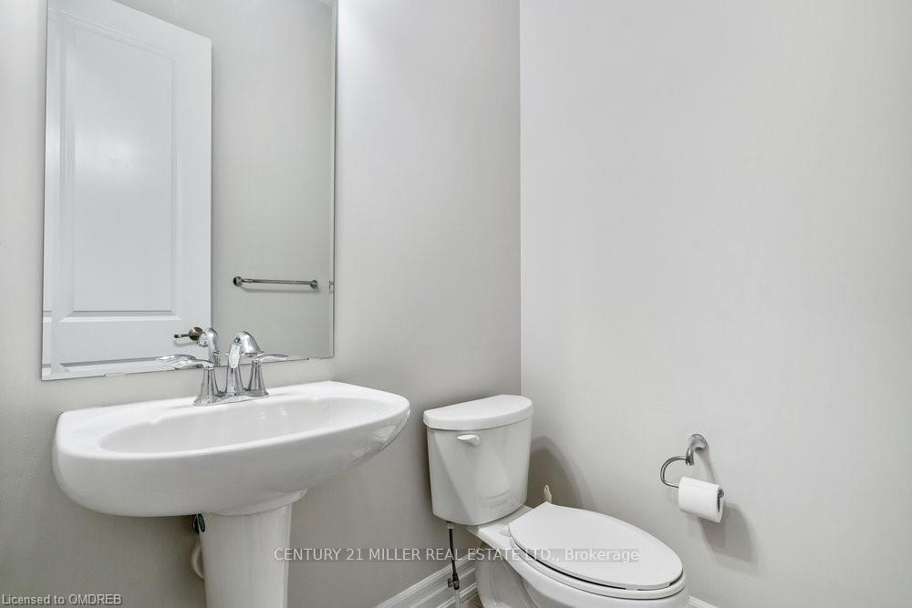 Photo 23 of 211 Magnolia Crescent, Oakville, Glenorchy — HOMEH