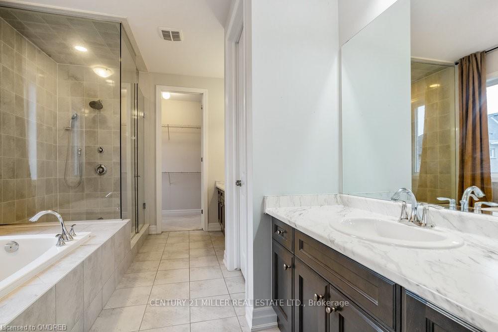 Photo 29 of 211 Magnolia Crescent, Oakville, Glenorchy — HOMEH