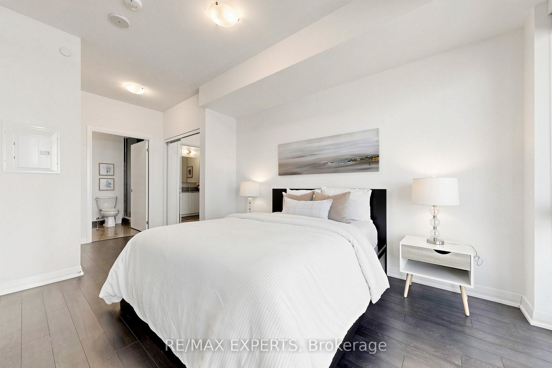 Photo 14 of Unit 302, 99 Eagle Rock Way, Vaughan, Rural Vaughan — HOMEH