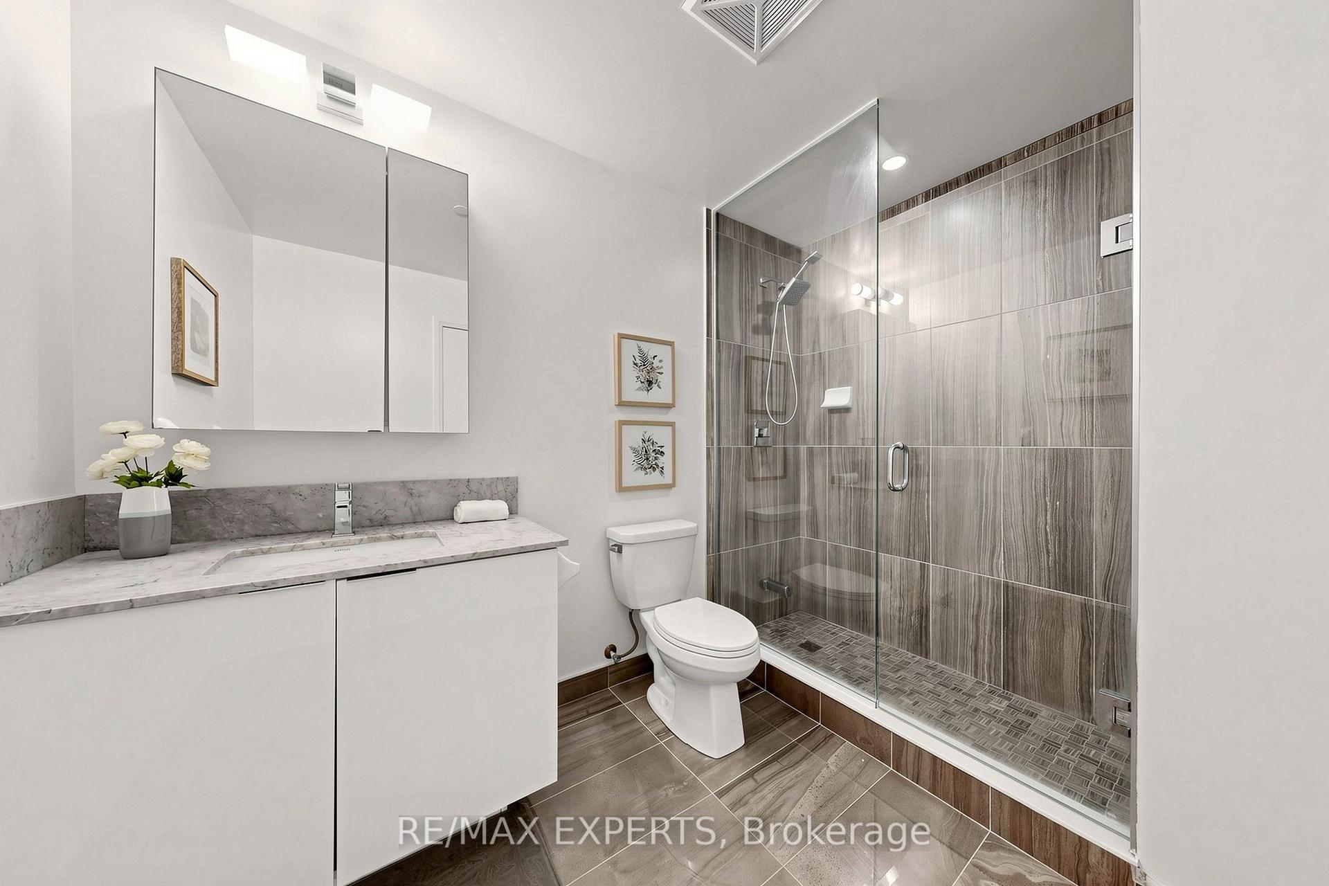 Photo 15 of Unit 302, 99 Eagle Rock Way, Vaughan, Rural Vaughan — HOMEH