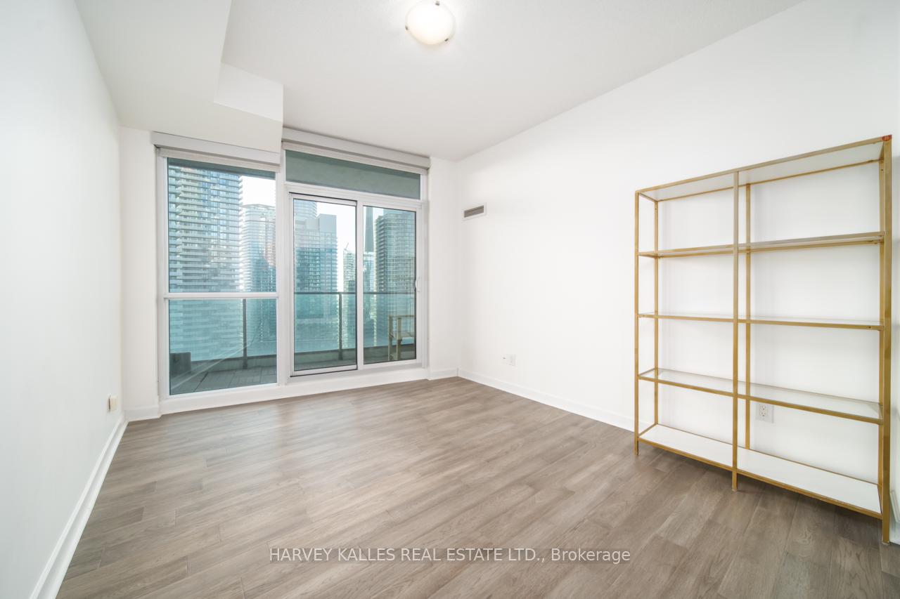Photo 12 of Unit 4003, 33 Bay Street, Toronto, Waterfront Communities — HOMEH