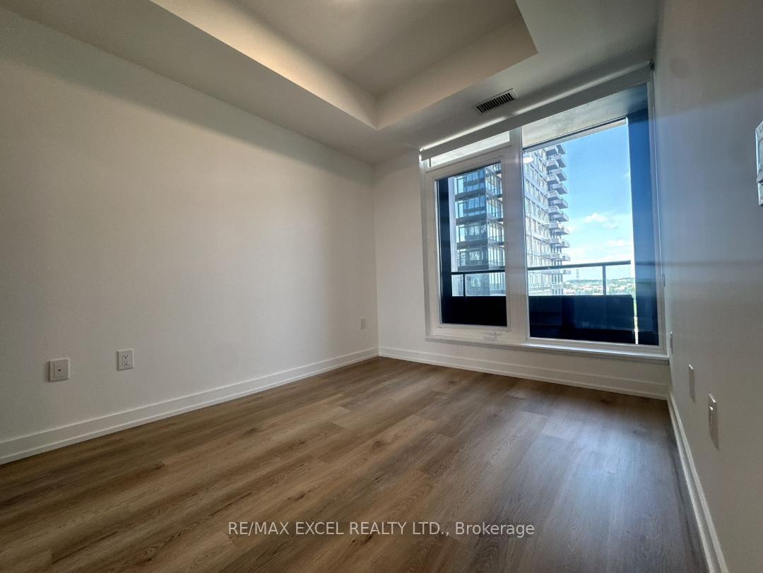 Photo 2 of Unit 902, 395 Square One Drive, Mississauga, City Centre — HOMEH
