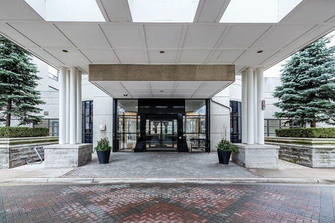 Photo 4 of Unit 2112, 1 Aberfoyle Crescent, Etobicoke, Islington-City Centre West — HOMEH
