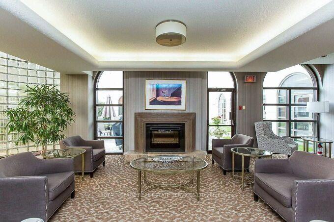 Photo 7 of Unit 2112, 1 Aberfoyle Crescent, Etobicoke, Islington-City Centre West — HOMEH