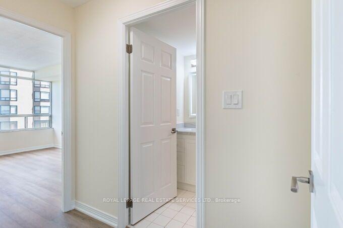 Photo 28 of Unit 2112, 1 Aberfoyle Crescent, Etobicoke, Islington-City Centre West — HOMEH