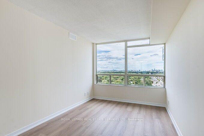Photo 32 of Unit 2112, 1 Aberfoyle Crescent, Etobicoke, Islington-City Centre West — HOMEH