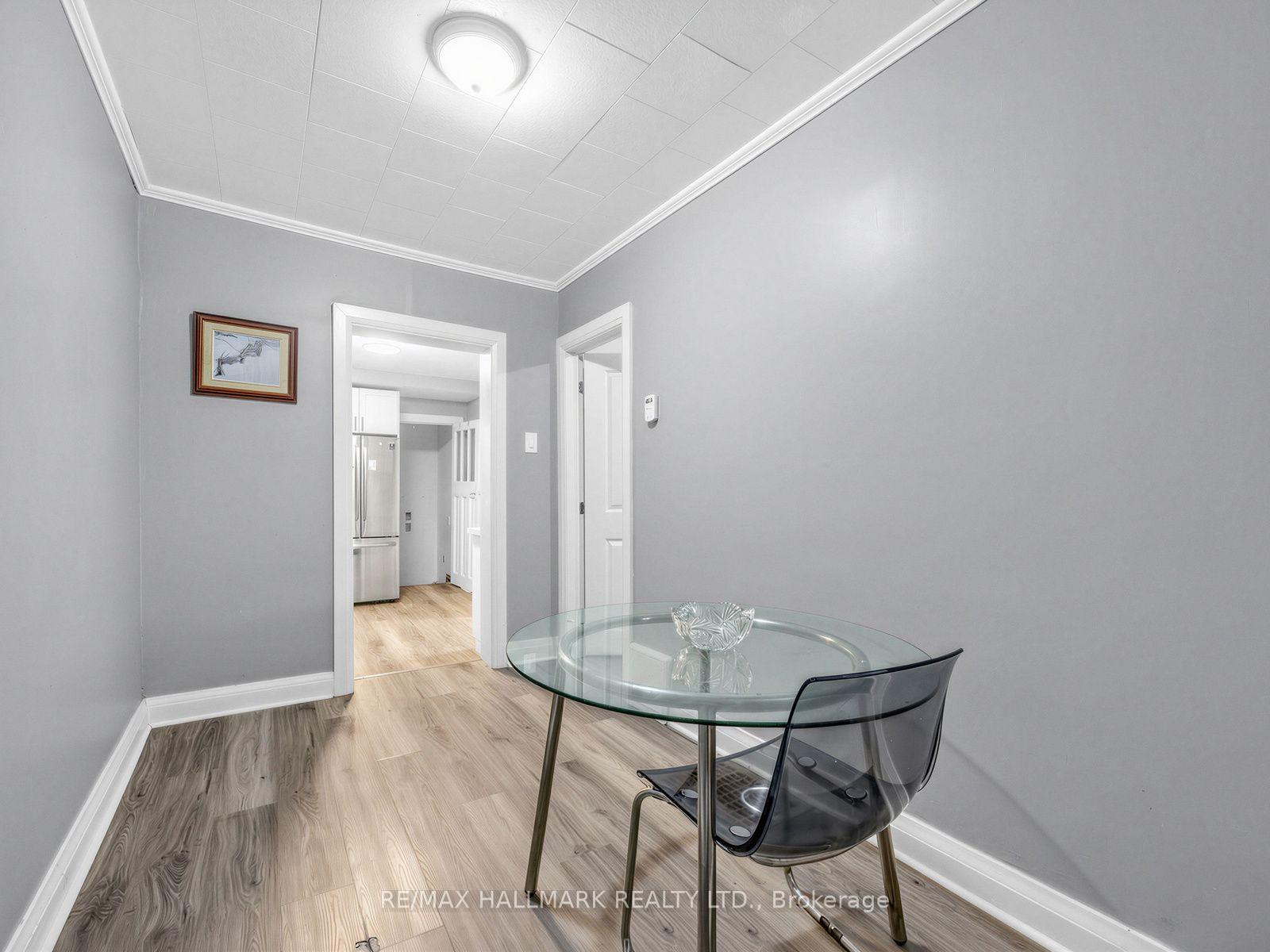 Photo 9 of 201 Linsmore Crescent, Toronto, Danforth Village-East York — HOMEH