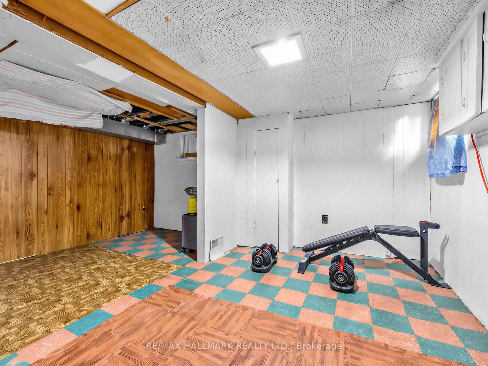 Photo 20 of 201 Linsmore Crescent, Toronto, Danforth Village-East York — HOMEH