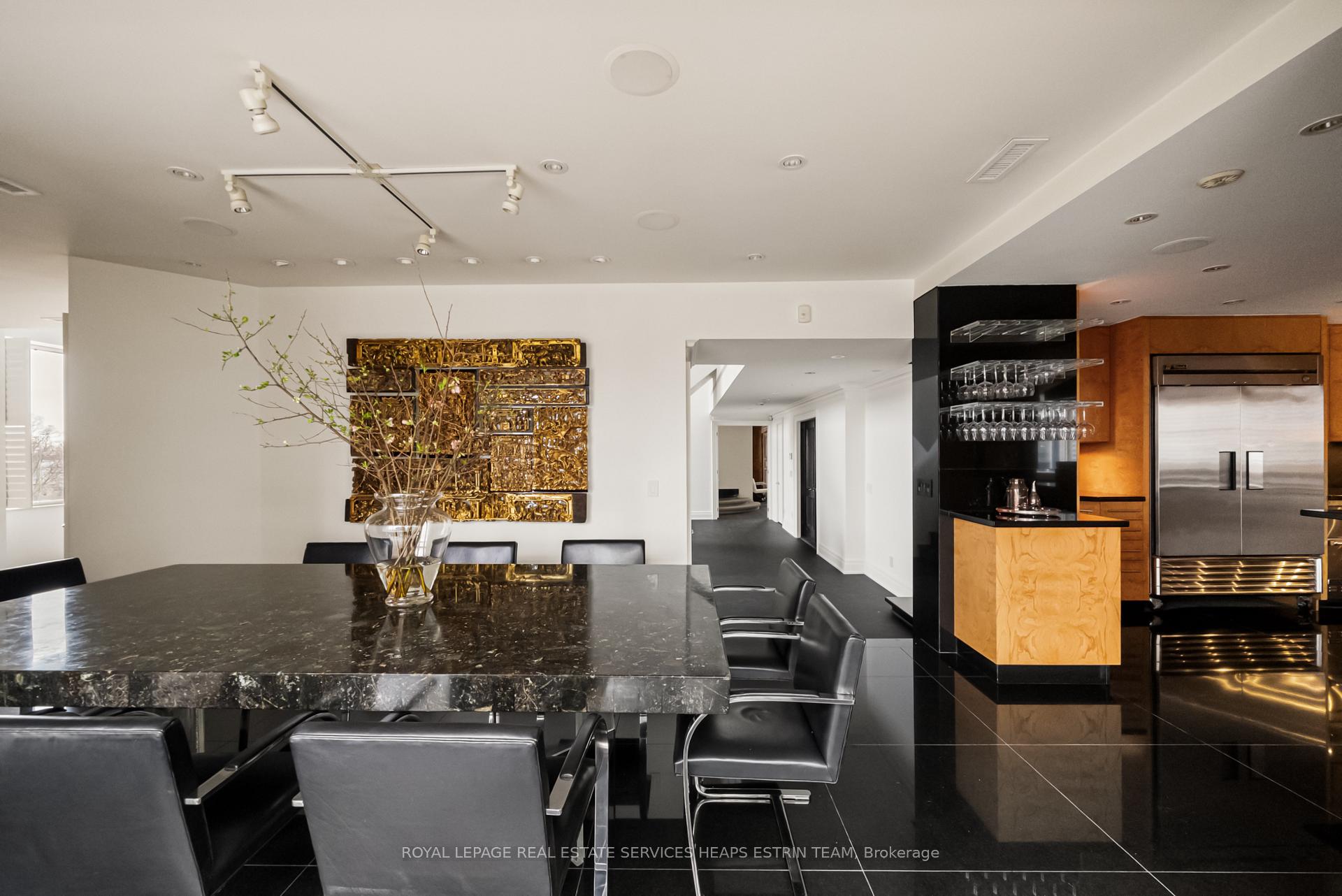 Photo 17 of Unit PH1, 2 Lynwood Avenue, Toronto, Casa Loma — HOMEH