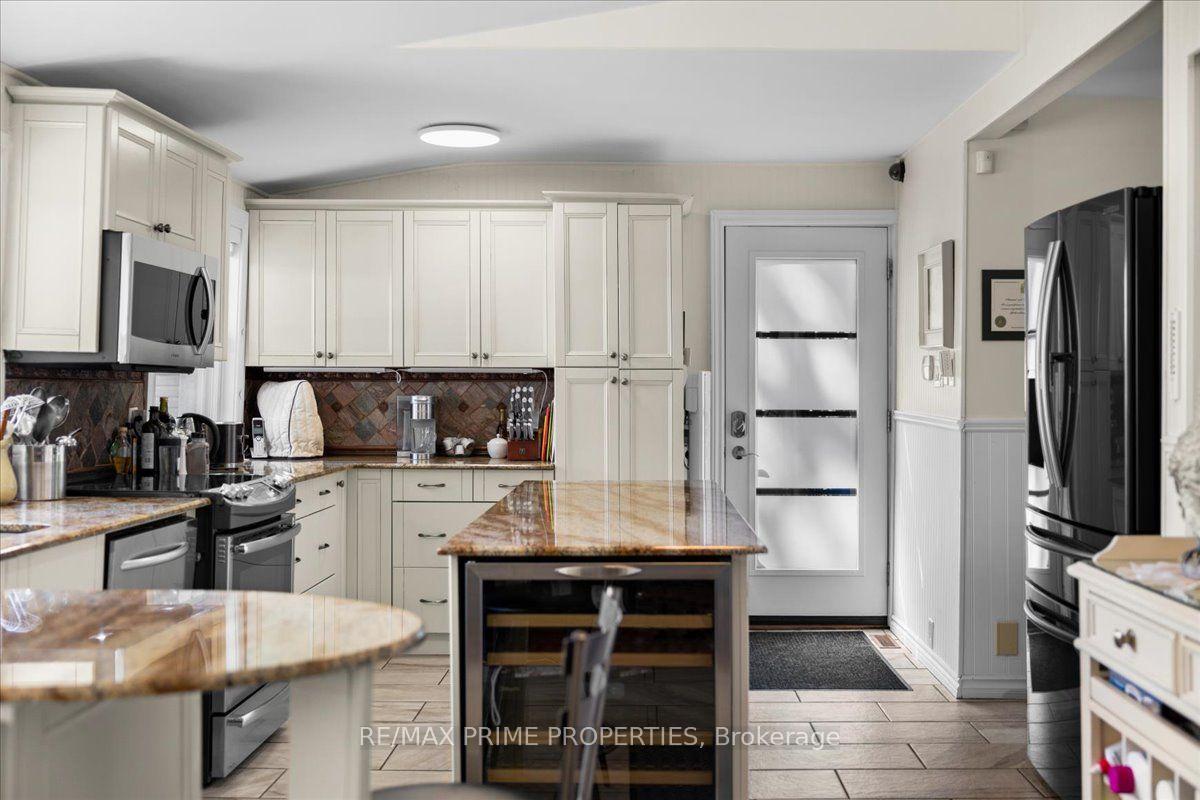 Photo 11 of 2466 Fairmile Road, Ottawa, Rideau Twp S of Reg Rd 6 E of Mccordick Rd. — HOMEH