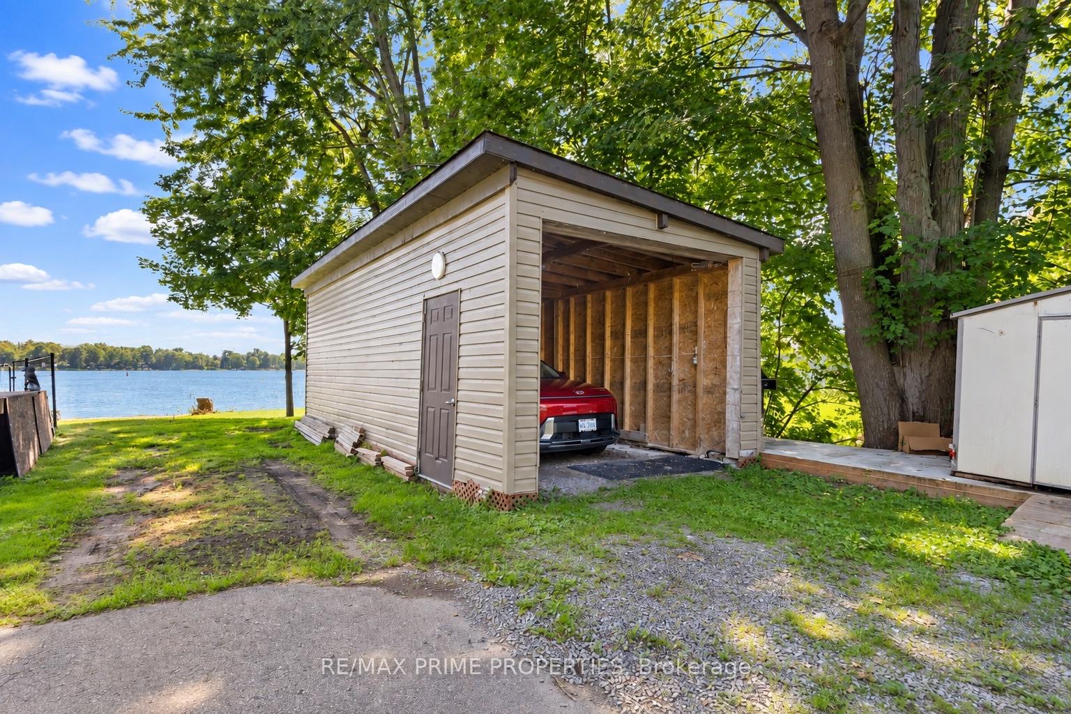 Photo 45 of 2466 Fairmile Road, Ottawa, Rideau Twp S of Reg Rd 6 E of Mccordick Rd. — HOMEH