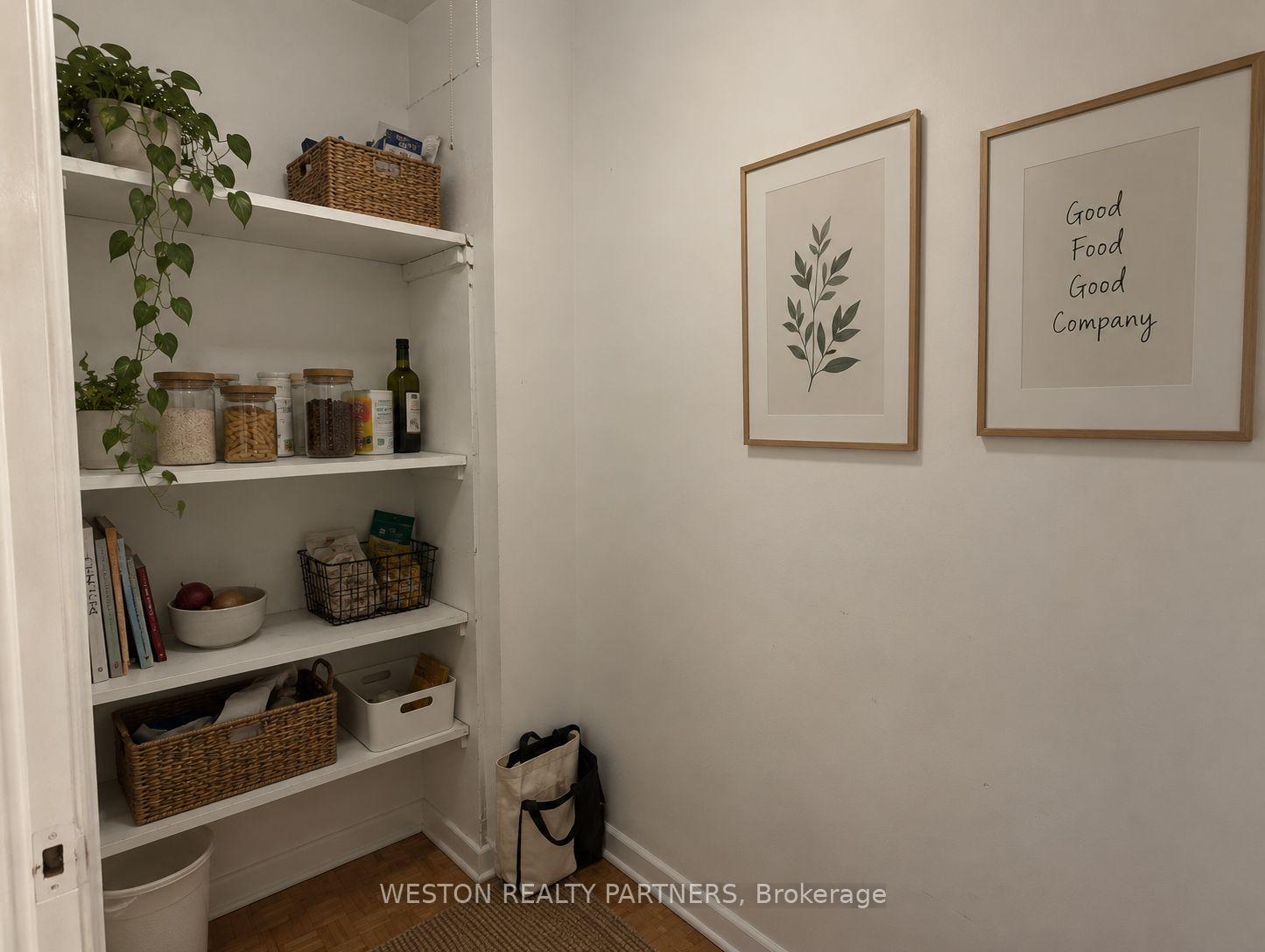 Photo 5 of Unit 605, 88 Wellesley Street E, Toronto, Church-Yonge Corridor — HOMEH