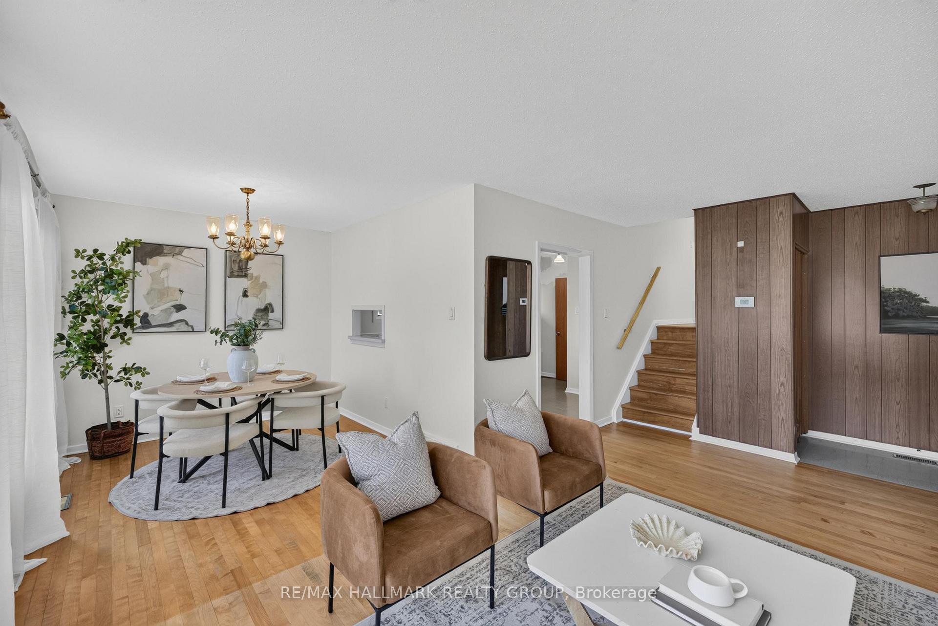 Photo 5 of 3051 Cowan Crescent, Ottawa, Riverside Park South — HOMEH