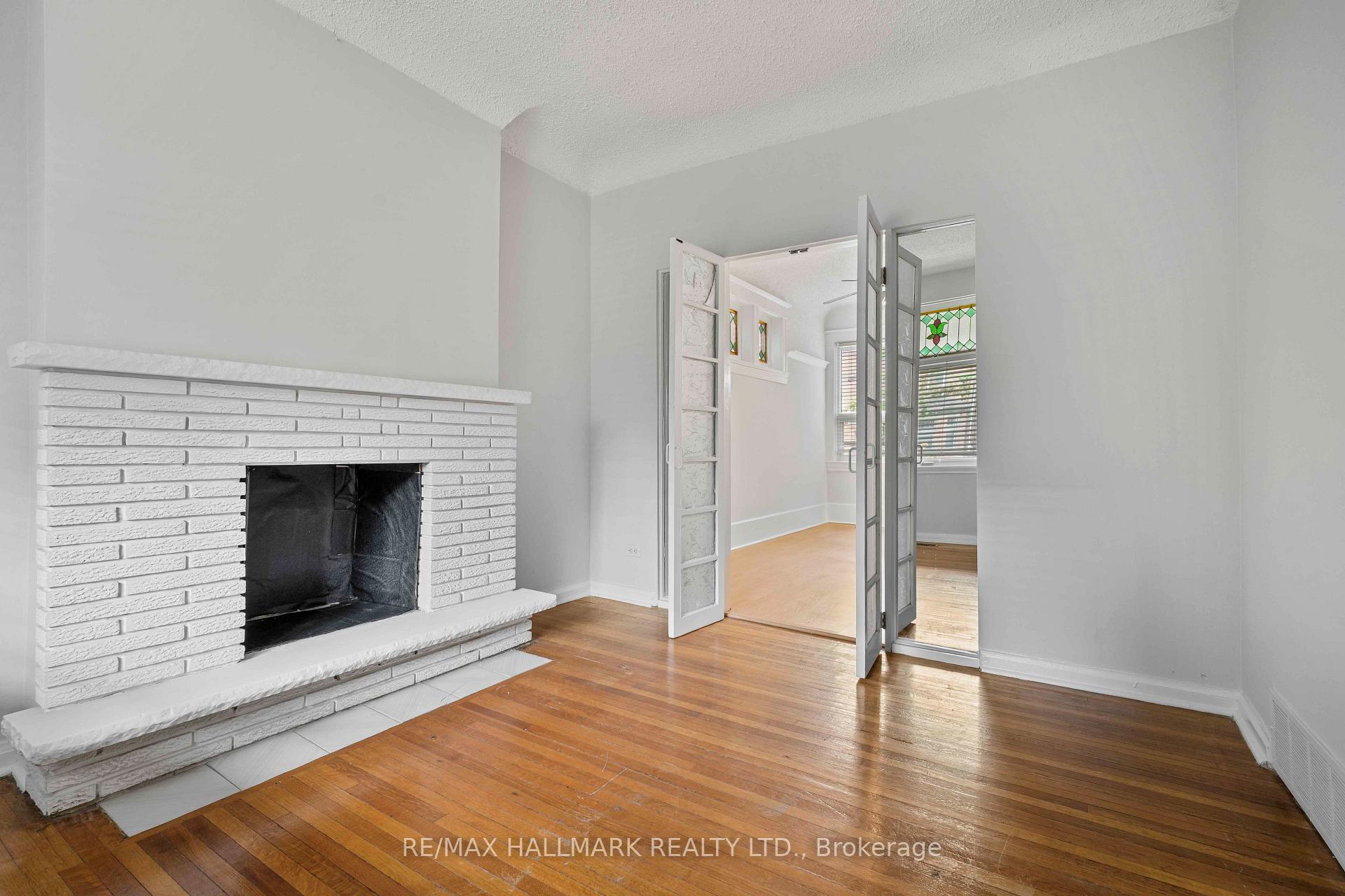 Photo 12 of Unit Main Floor, 806 Logan Avenue, Toronto, North Riverdale — HOMEH