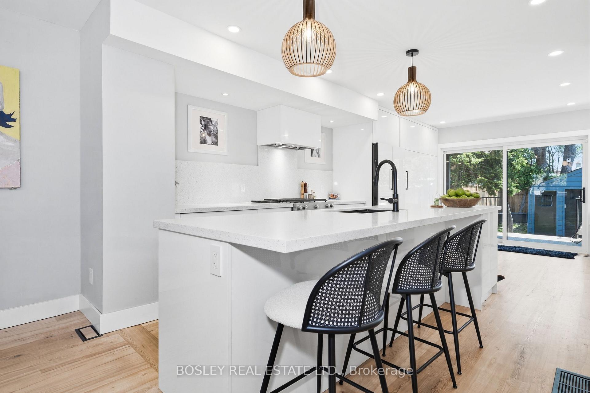 Photo 22 of 55 Algoma Street, Etobicoke, Mimico — HOMEH