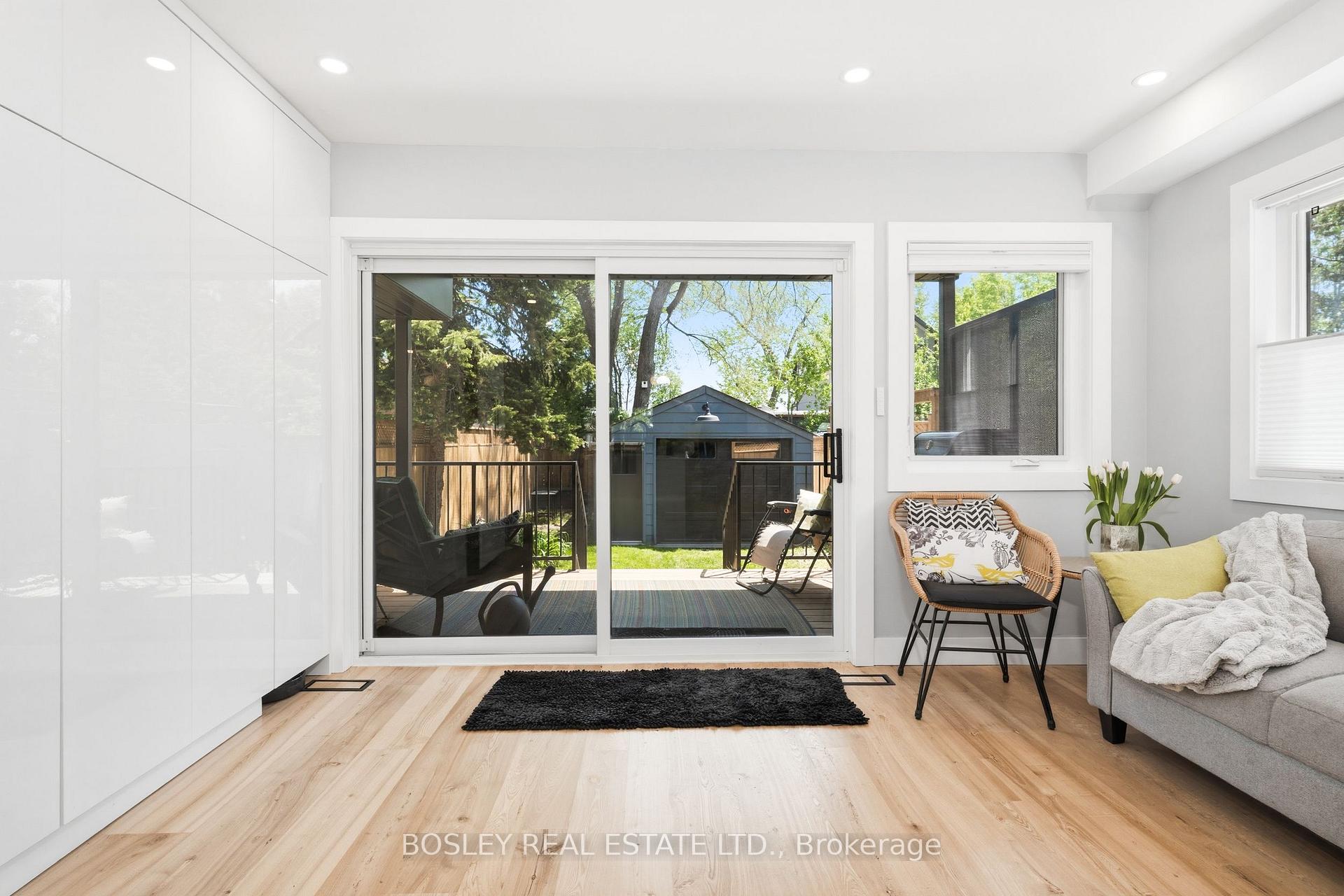 Photo 34 of 55 Algoma Street, Etobicoke, Mimico — HOMEH
