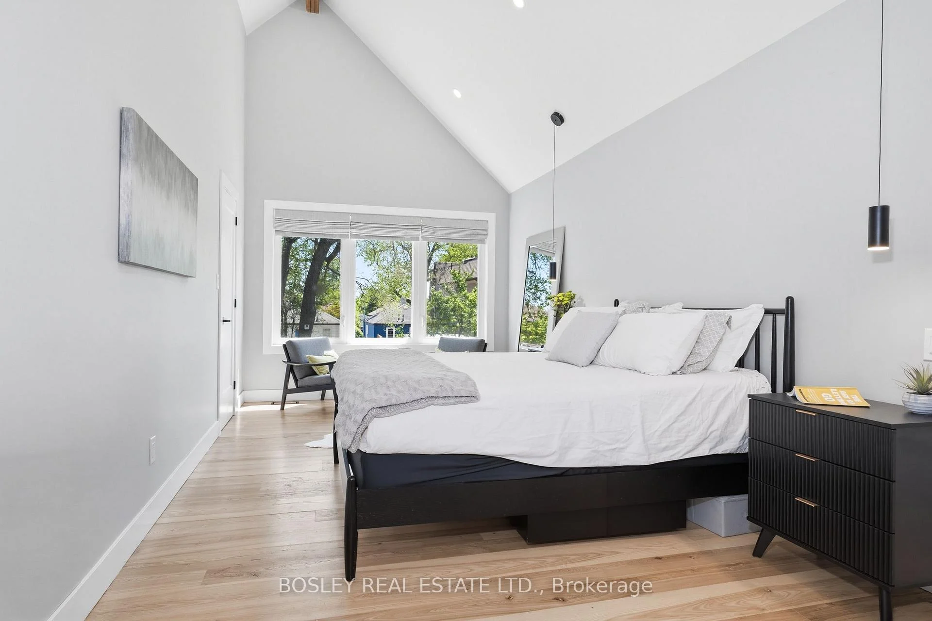 Photo 56 of 55 Algoma Street, Etobicoke, Mimico — HOMEH