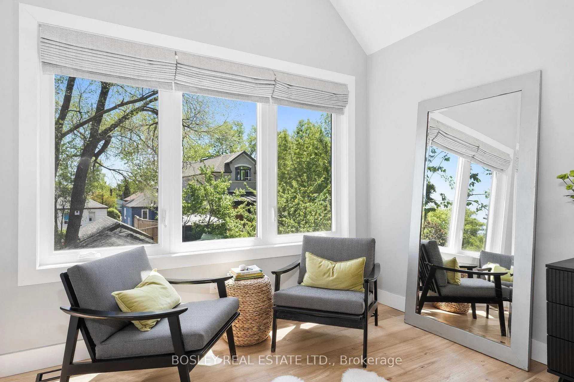 Photo 59 of 55 Algoma Street, Etobicoke, Mimico — HOMEH