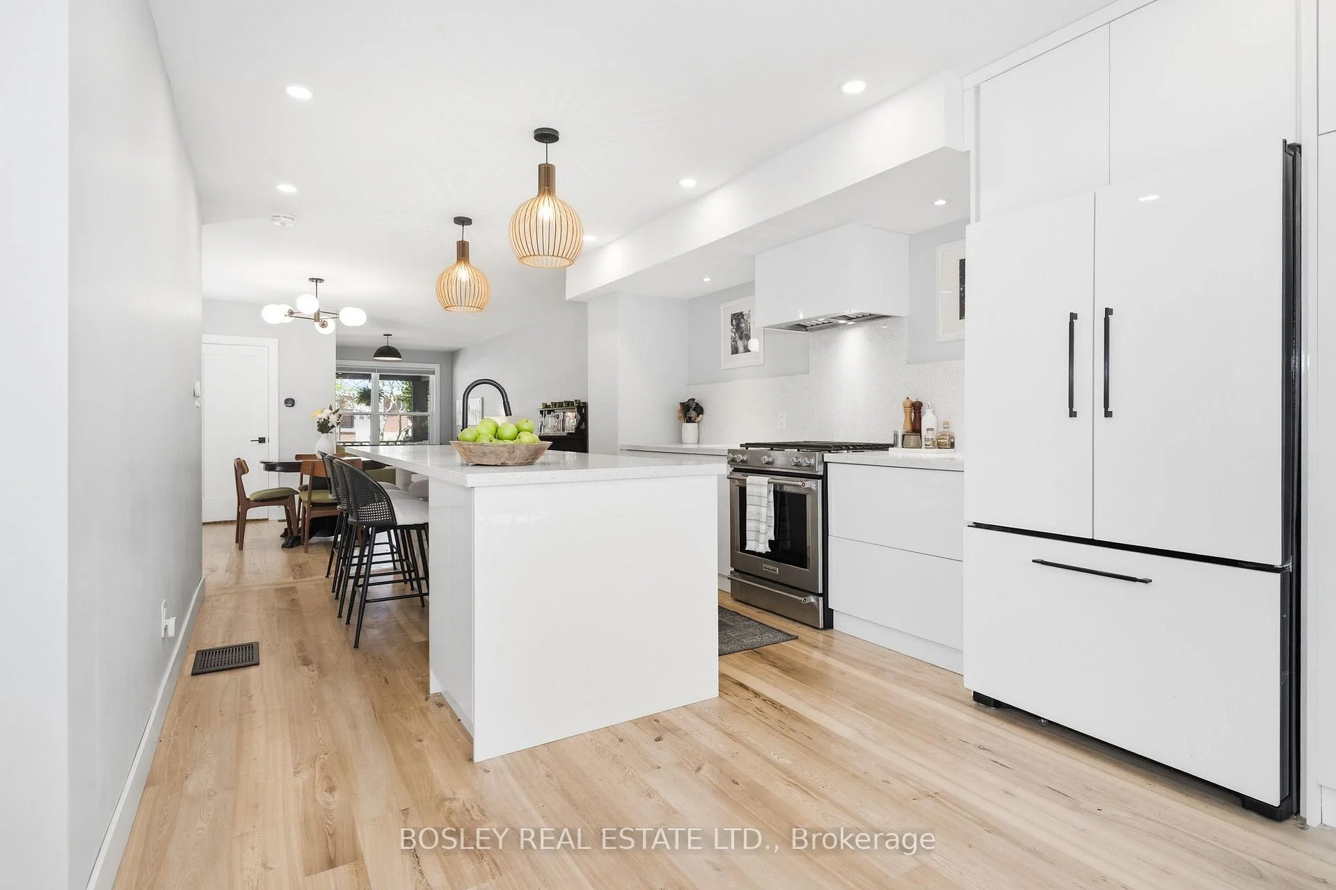 Photo 30 of 55 Algoma Street, Etobicoke, Mimico — HOMEH