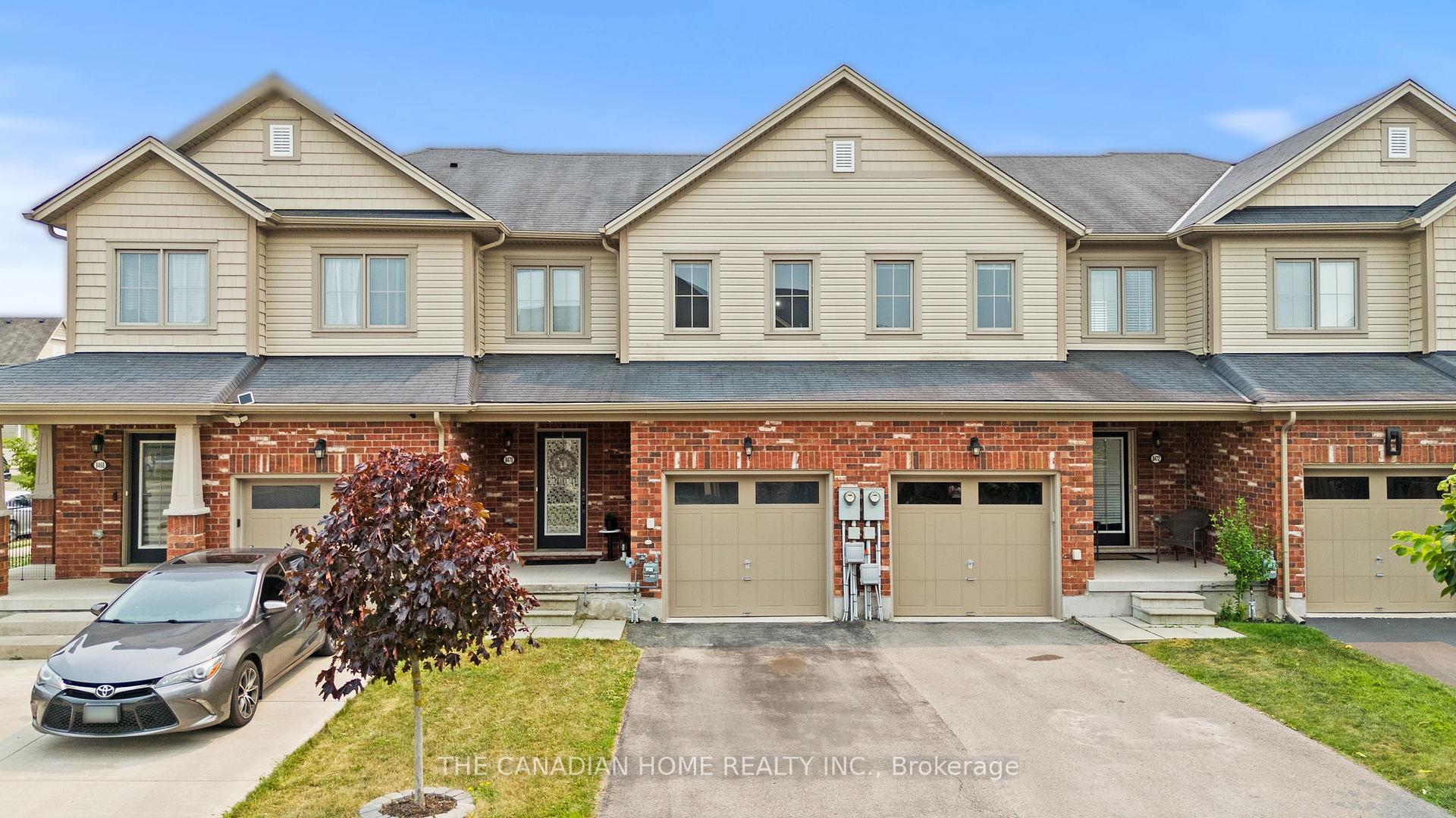 Photo 4 of 8470 Hickory Lane N, Niagara Falls, Brown — HOMEH