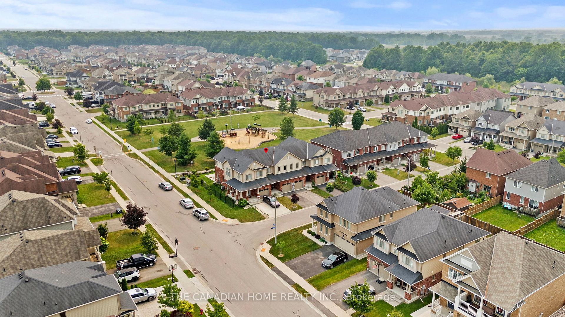 Photo 32 of 8470 Hickory Lane N, Niagara Falls, Brown — HOMEH