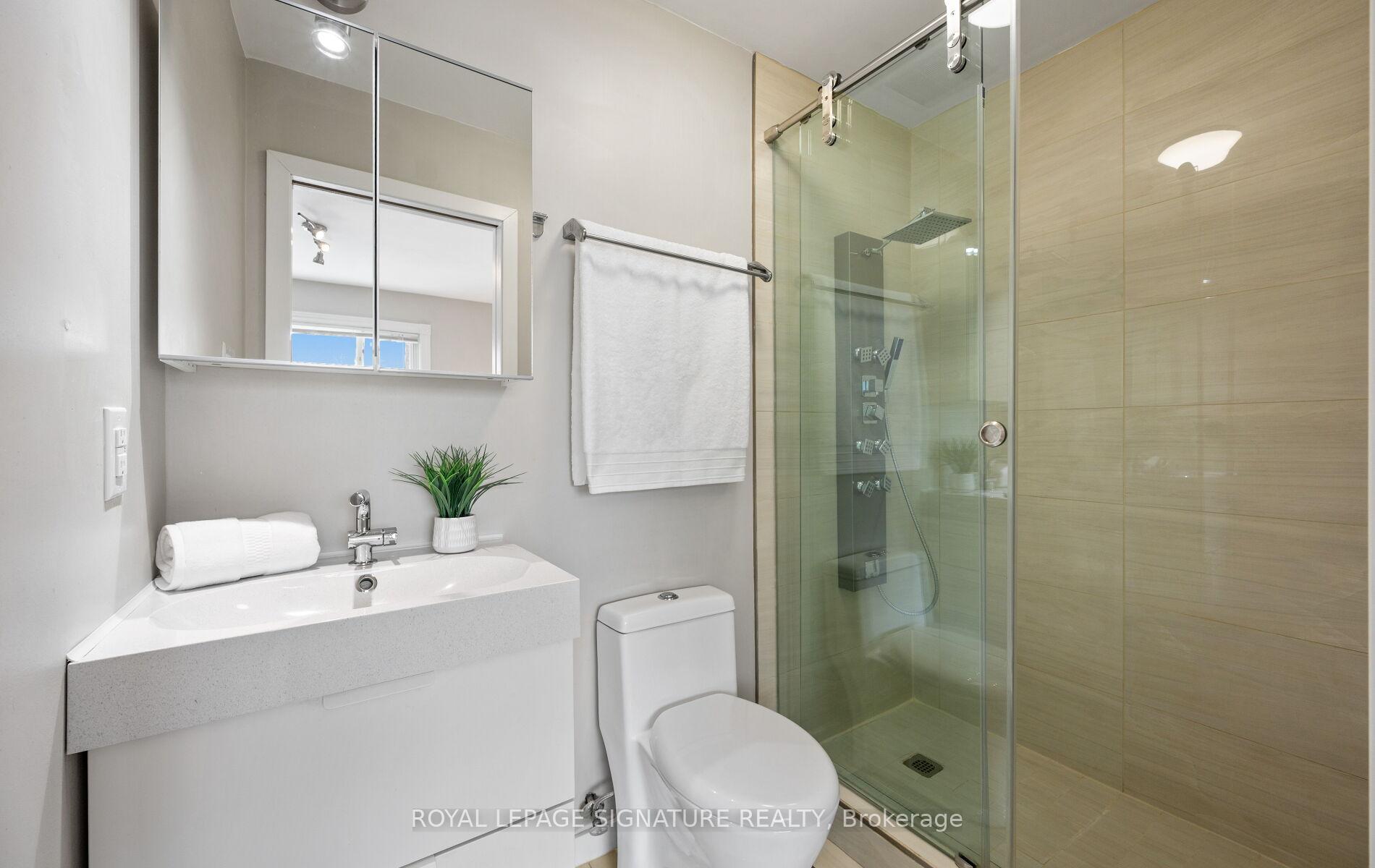 Photo 17 of 6943 Estoril Road, Mississauga, Meadowvale — HOMEH