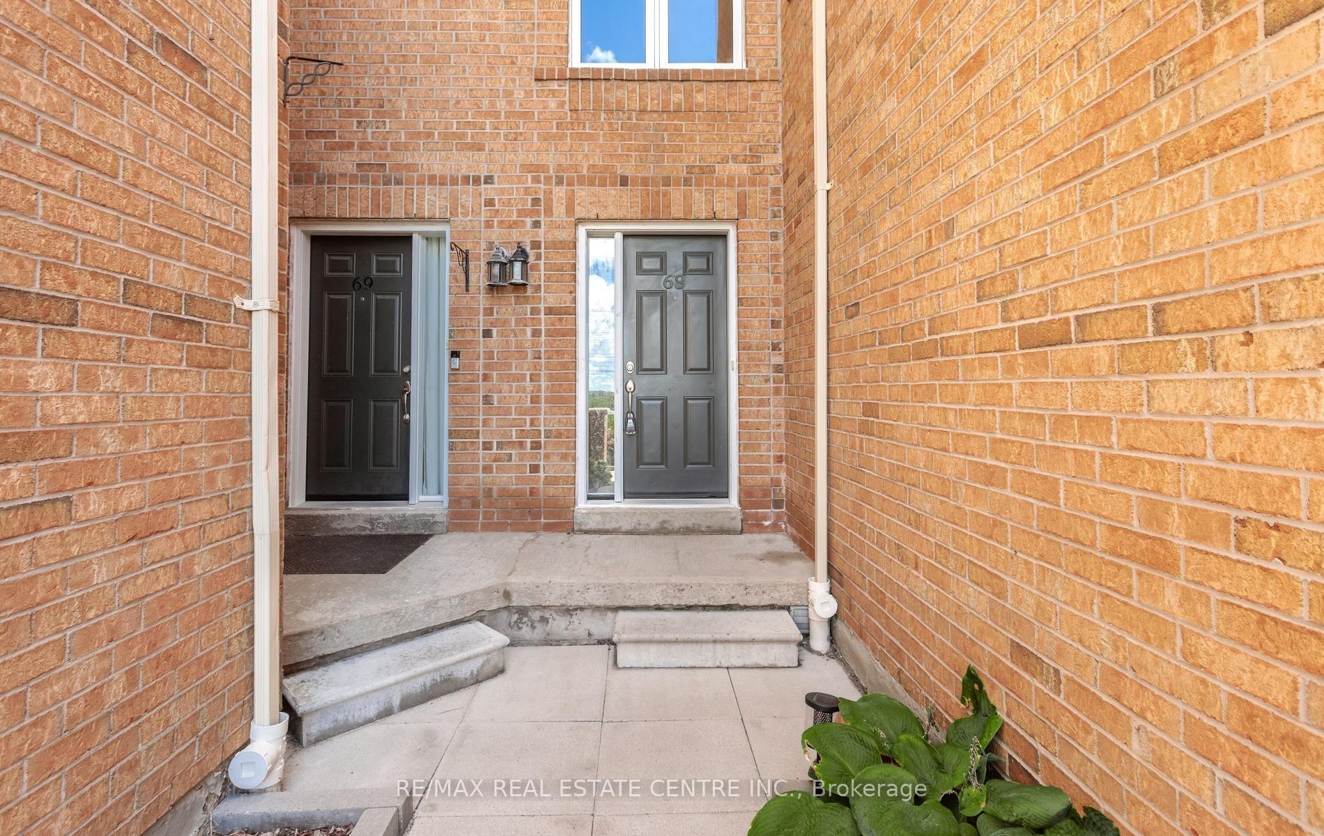 Photo 4 of Unit 68, 45 Bristol Road E, Mississauga, Hurontario — HOMEH