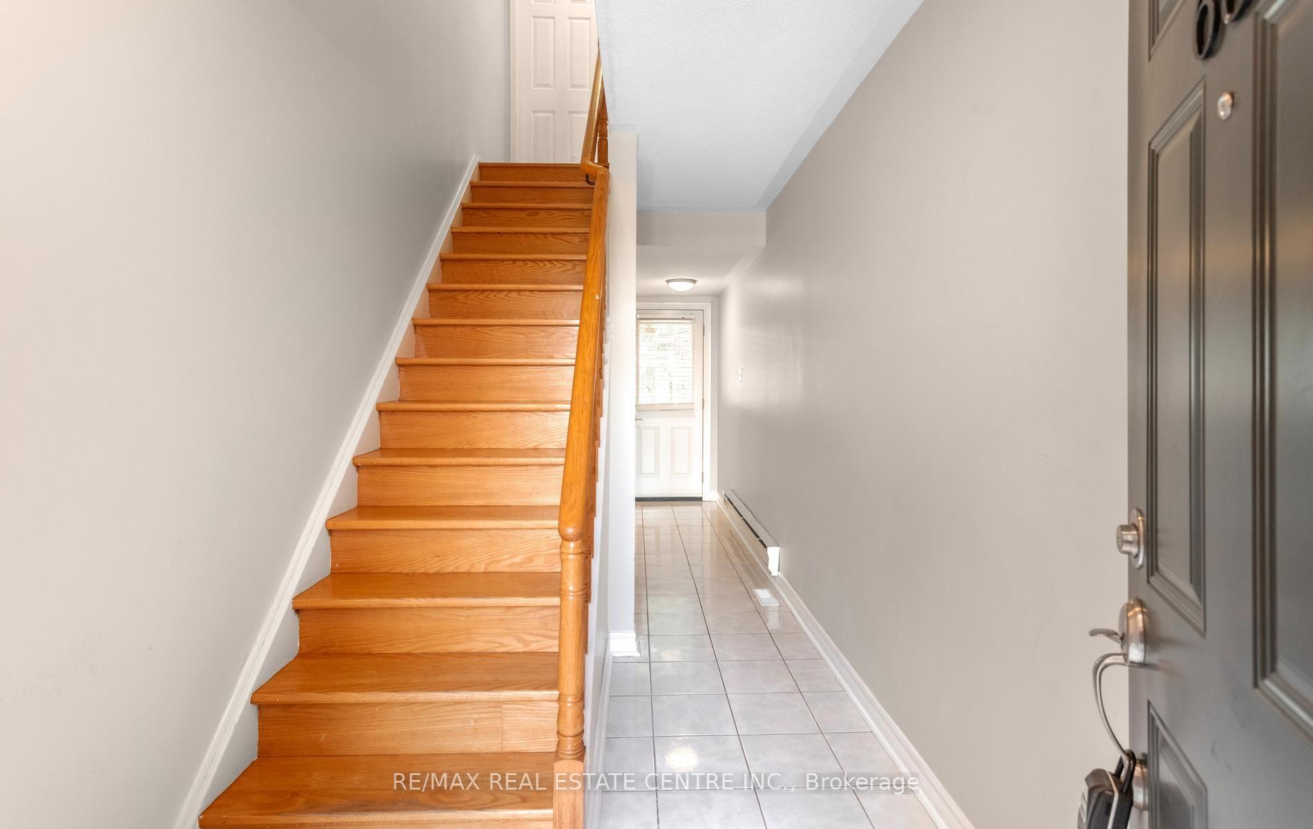 Photo 5 of Unit 68, 45 Bristol Road E, Mississauga, Hurontario — HOMEH