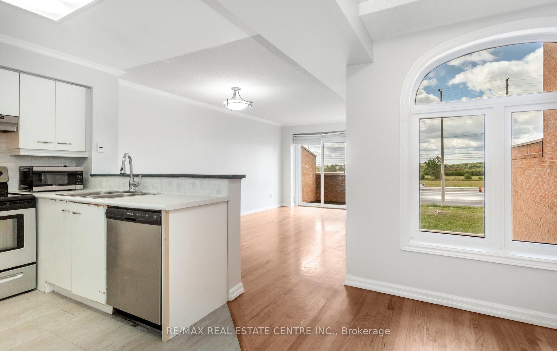 Photo 9 of Unit 68, 45 Bristol Road E, Mississauga, Hurontario — HOMEH