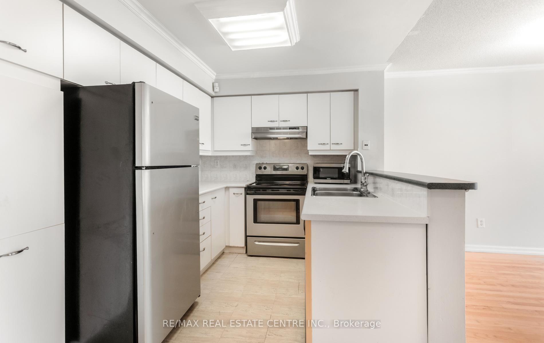 Photo 17 of Unit 68, 45 Bristol Road E, Mississauga, Hurontario — HOMEH