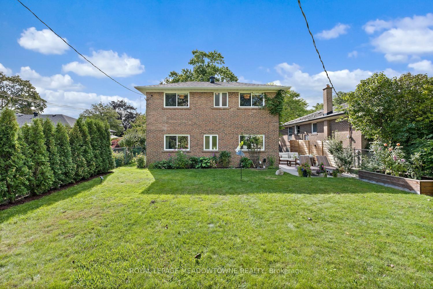 Photo 49 of 42 Oxenden Crescent, Etobicoke, Eringate-Centennial-West Deane — HOMEH
