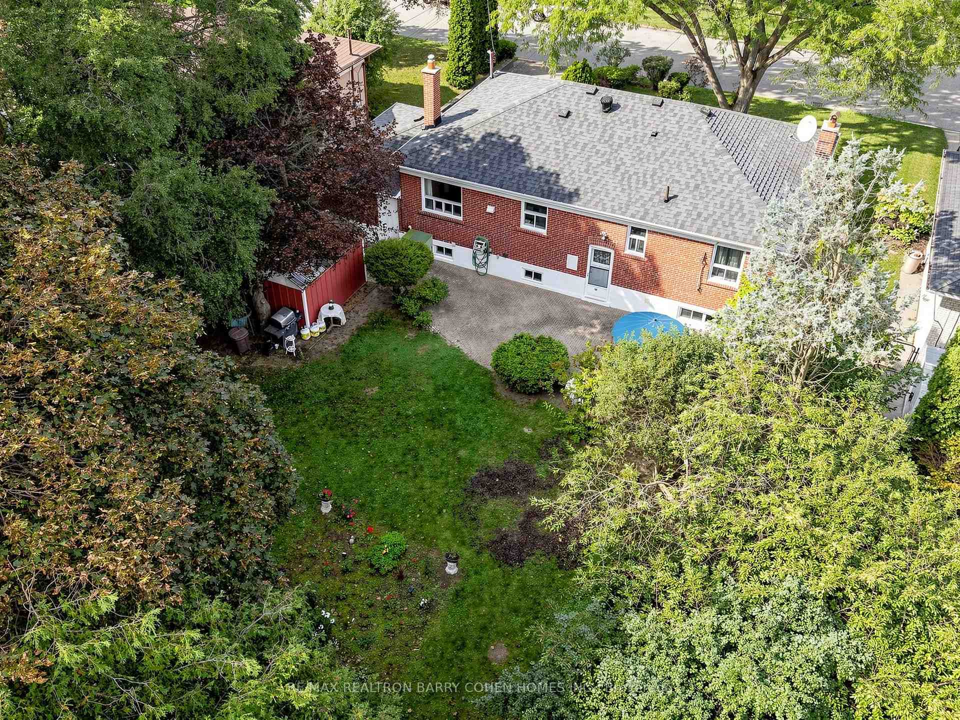 Photo 24 of 37 Tefley Road, North York, Newtonbrook West — HOMEH