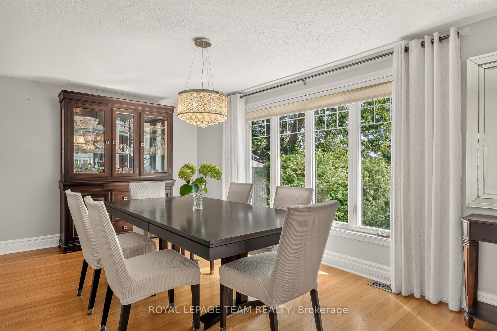 Photo 9 of 1840 Appleford Street, Ottawa, Beacon Hill South — HOMEH