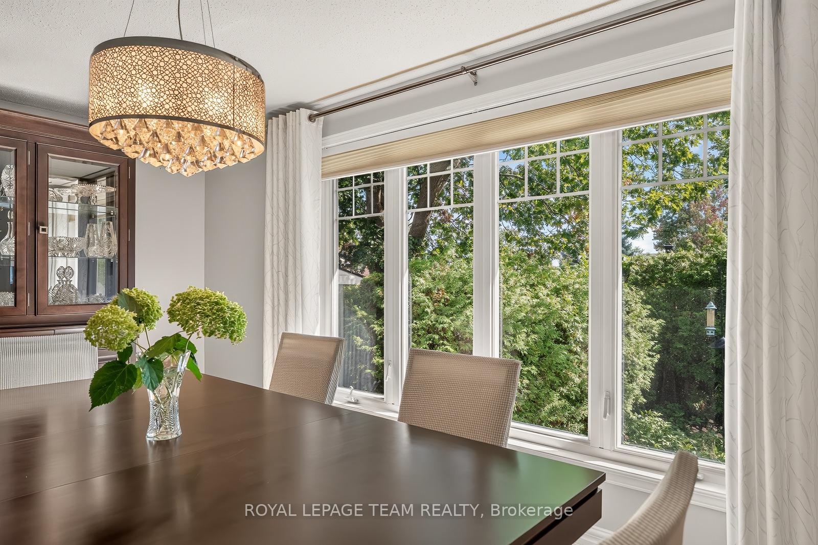 Photo 10 of 1840 Appleford Street, Ottawa, Beacon Hill South — HOMEH