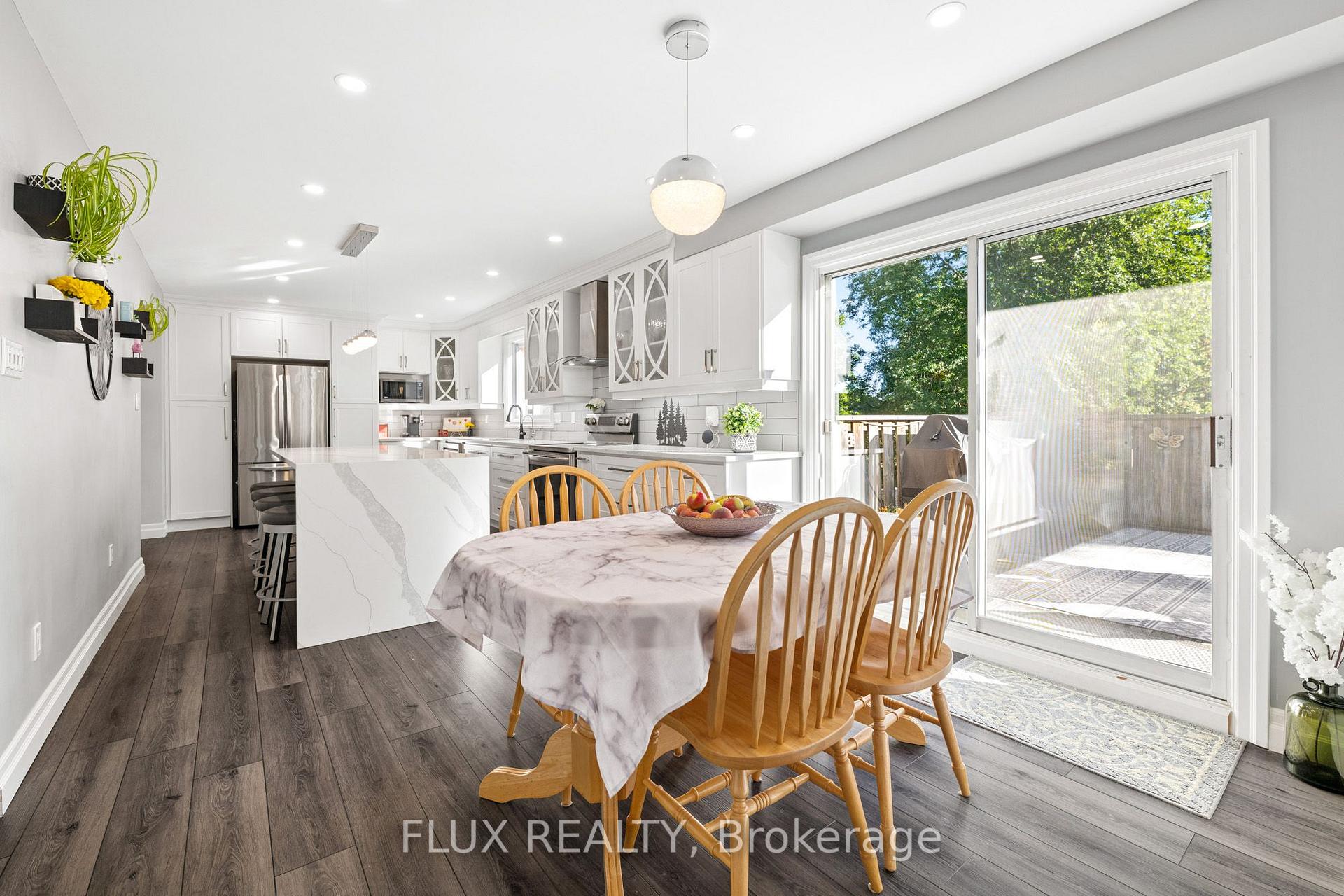 Photo 11 of 60 Cherrytree Court, Kitchener, Forest Heights — HOMEH