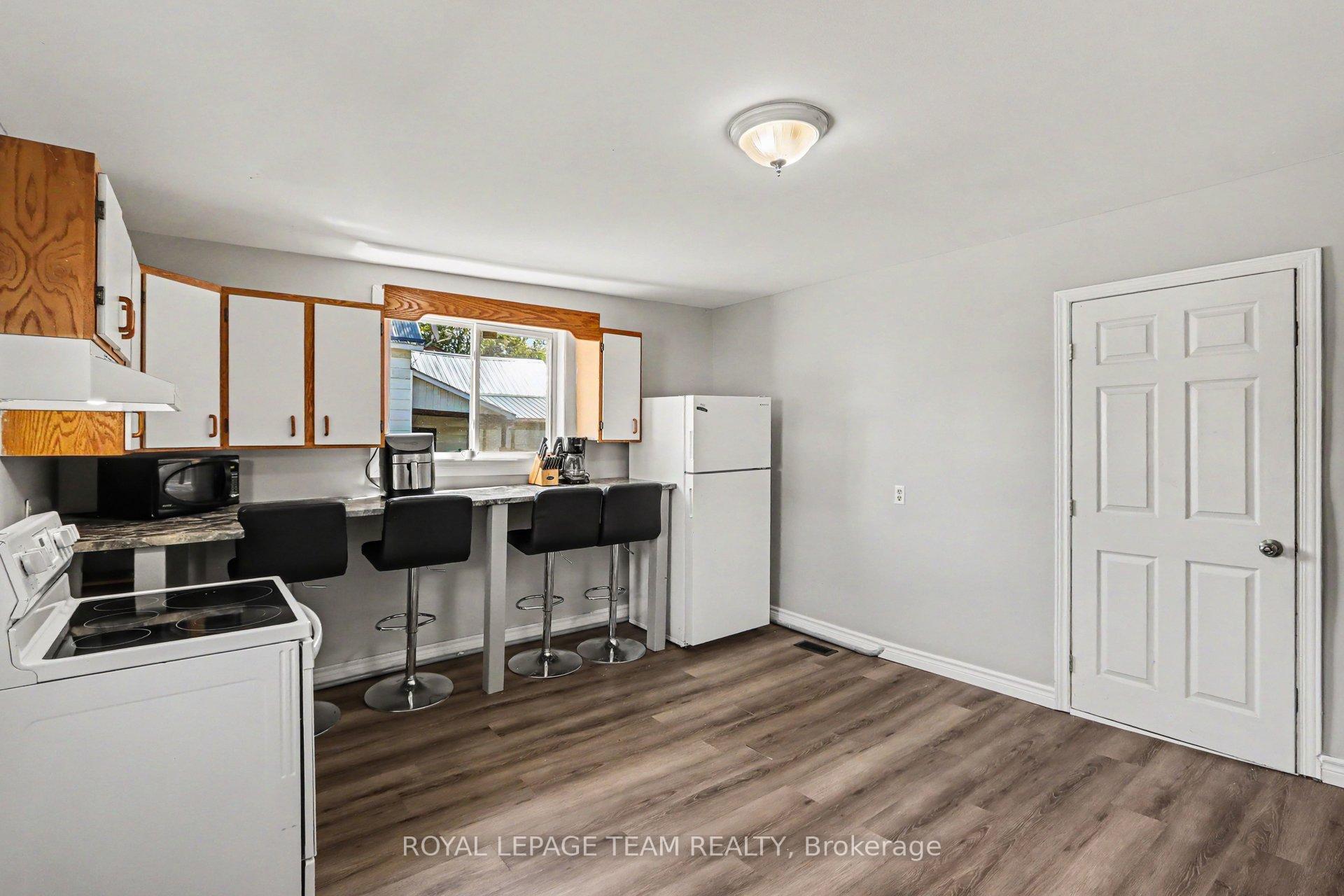 Photo 9 of 10486 Clark Road, North Dundas, North Dundas (Mountain) Twp — HOMEH