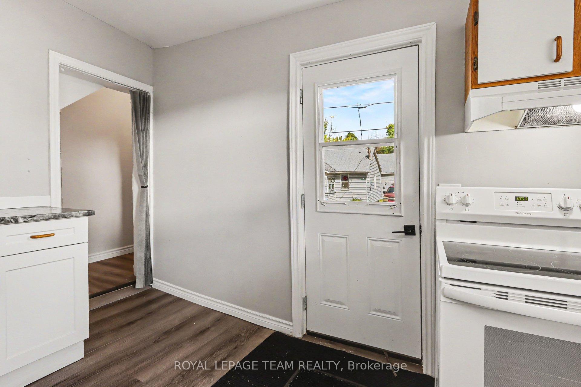 Photo 10 of 10486 Clark Road, North Dundas, North Dundas (Mountain) Twp — HOMEH