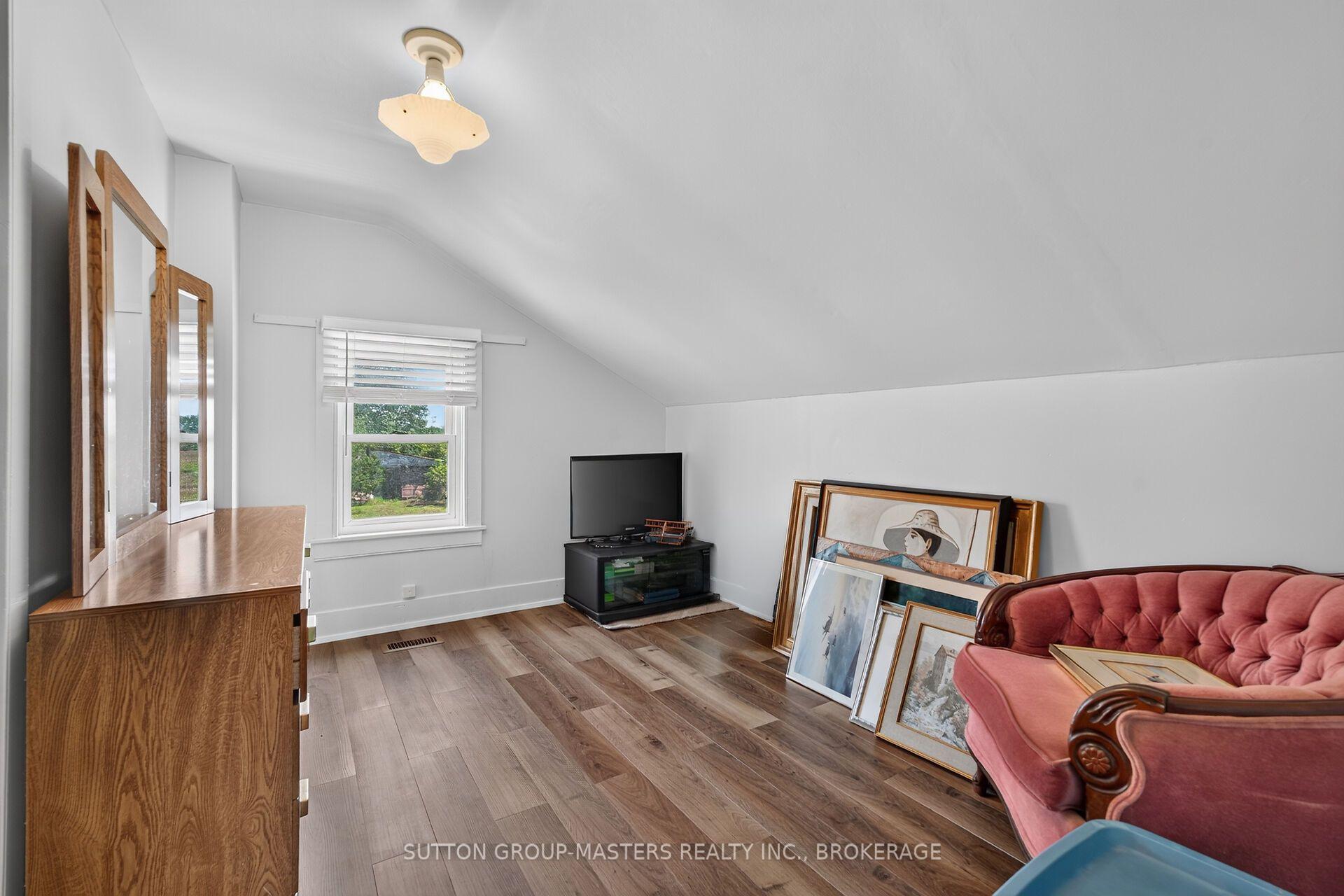 Photo 31 of 594 Fred Brown Road, Loyalist, Lennox and Addington - South — HOMEH
