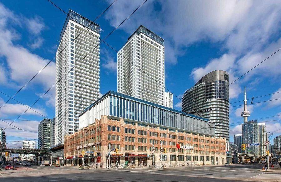 Photo of Unit 3911, 19 Bathurst Street