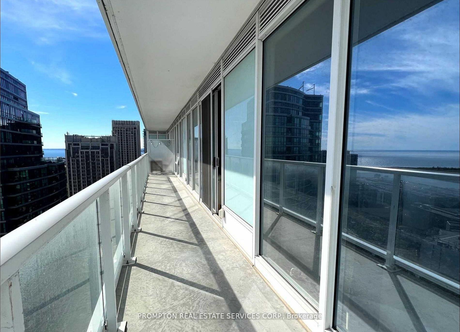 Photo 8 of Unit 3911, 19 Bathurst Street, Toronto, Waterfront Communities — HOMEH