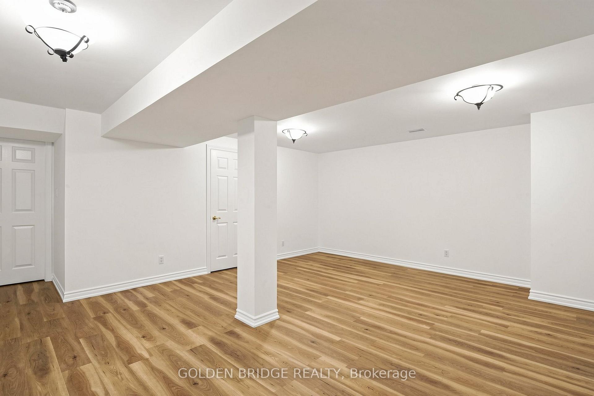 Photo 35 of 913 Ivsbridge Boulevard, Newmarket, Stonehaven-Wyndham — HOMEH