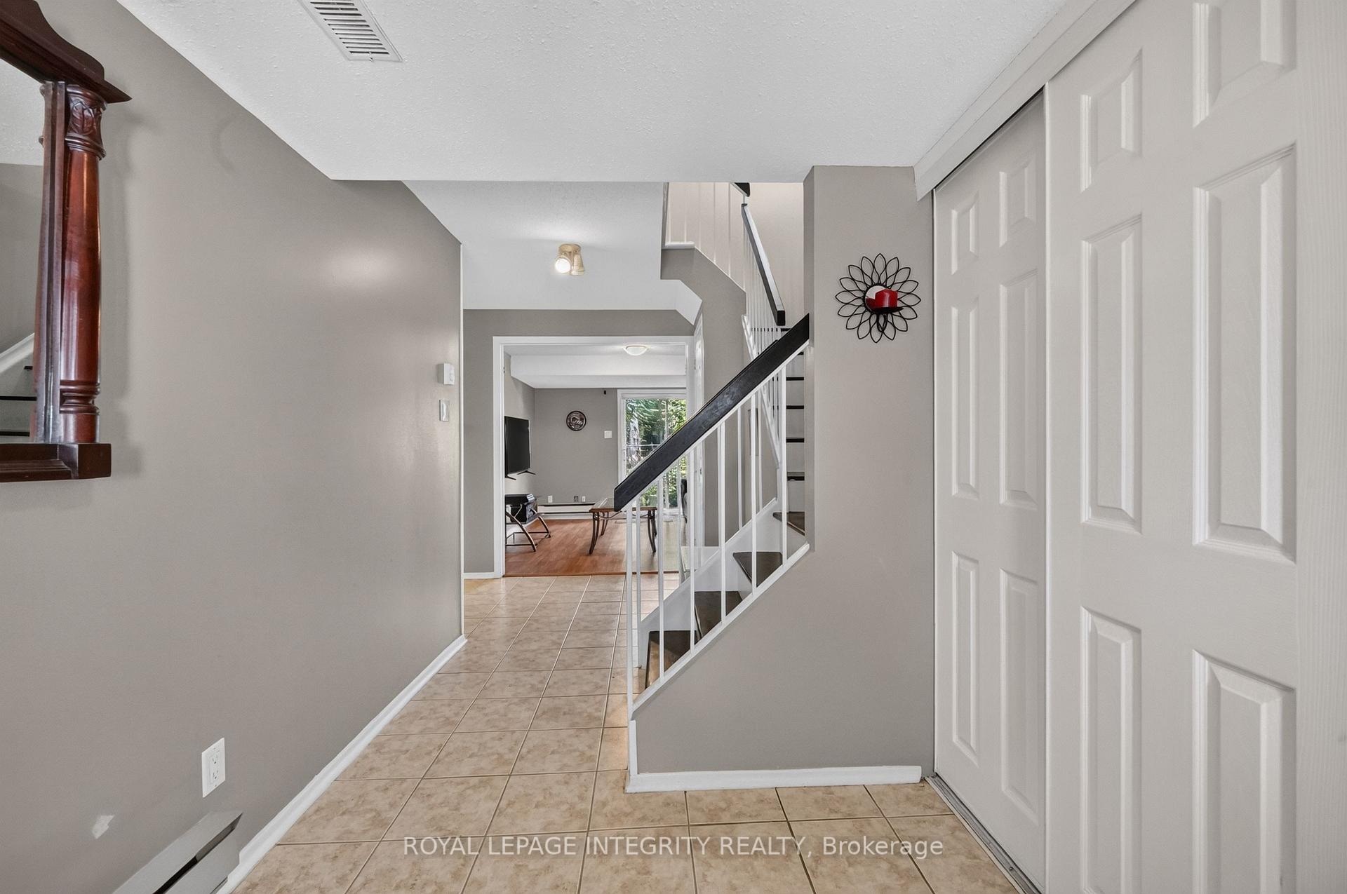Photo 4 of 6875 Du Bois Avenue, Ottawa, Convent Glen North — HOMEH
