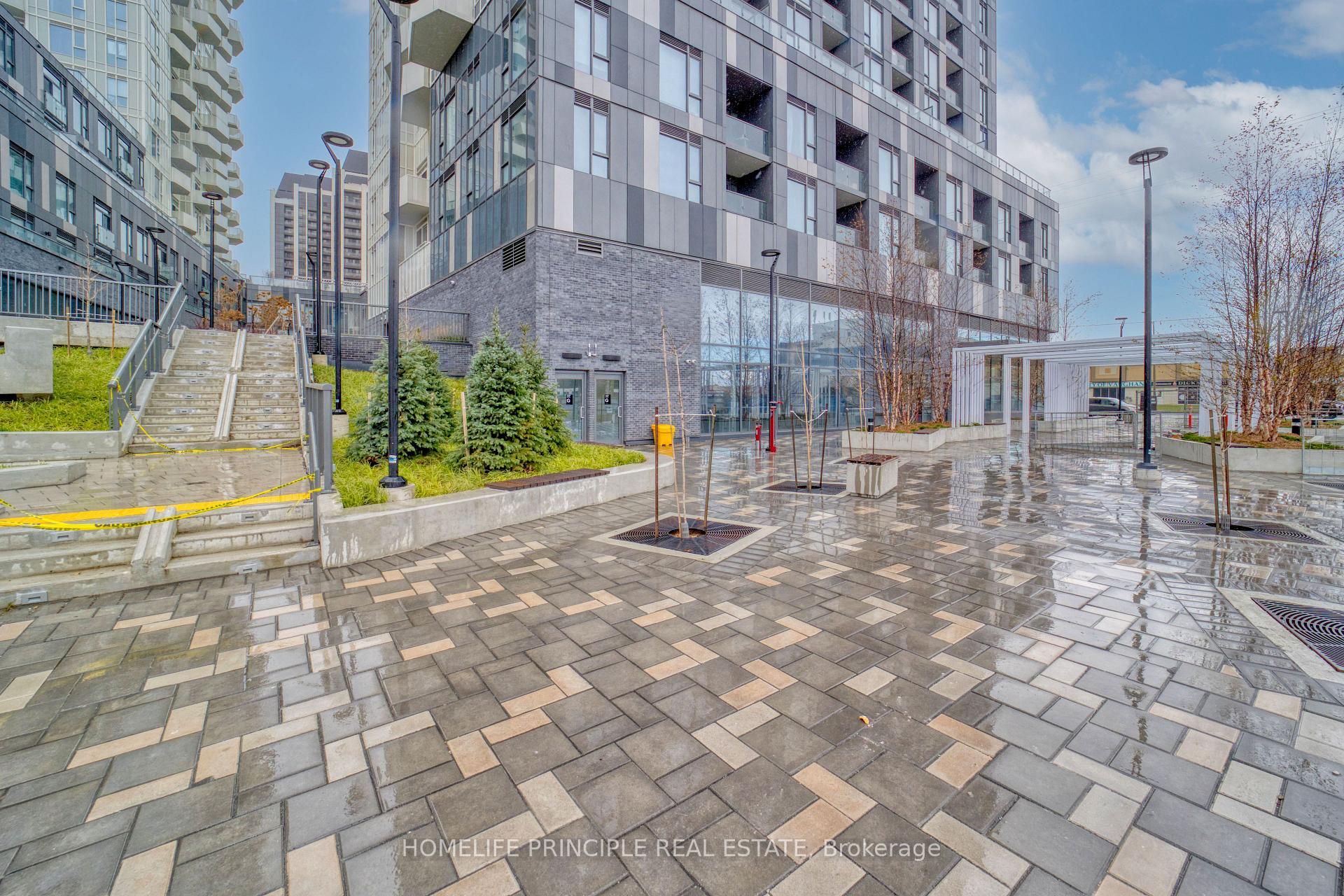 Photo 8 of Unit 1327, 498 Caldari Road, Vaughan, Concord — HOMEH