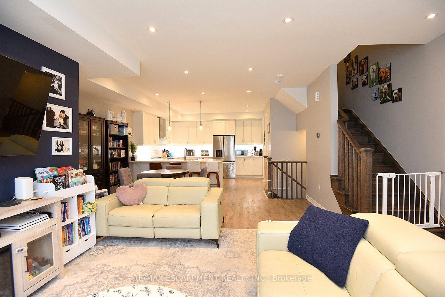 Photo 5 of Unit 78, 1317 Lerchie Way, Milton, Bowes — HOMEH