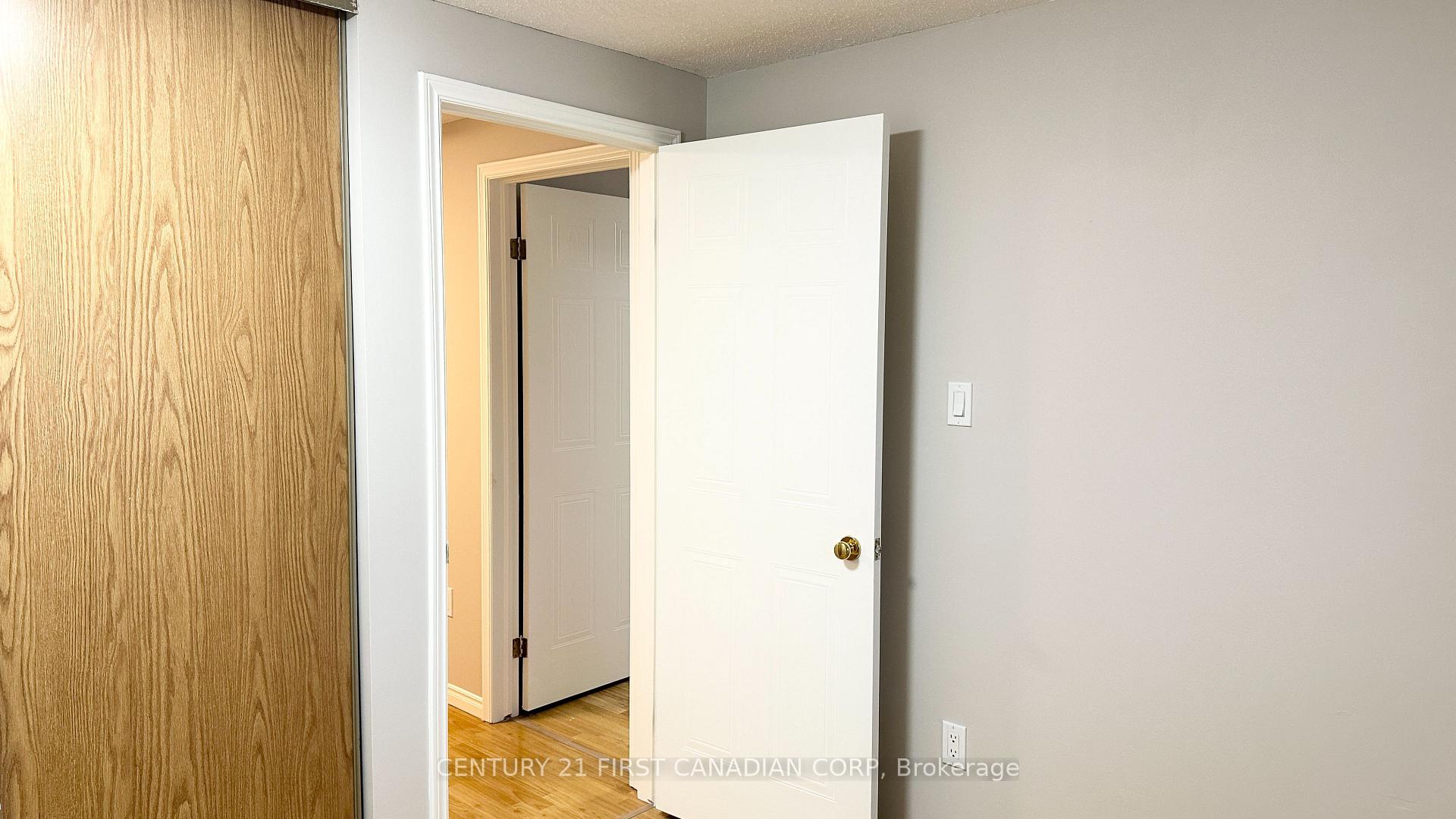 Photo 25 of Unit 46, 217 Martinet Avenue, London, East I — HOMEH