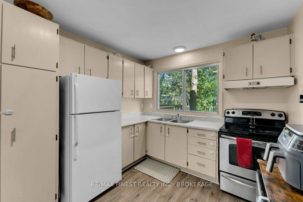 Photo 14 of Unit 14, 30 Addington Street, Loyalist, Amherstview — HOMEH
