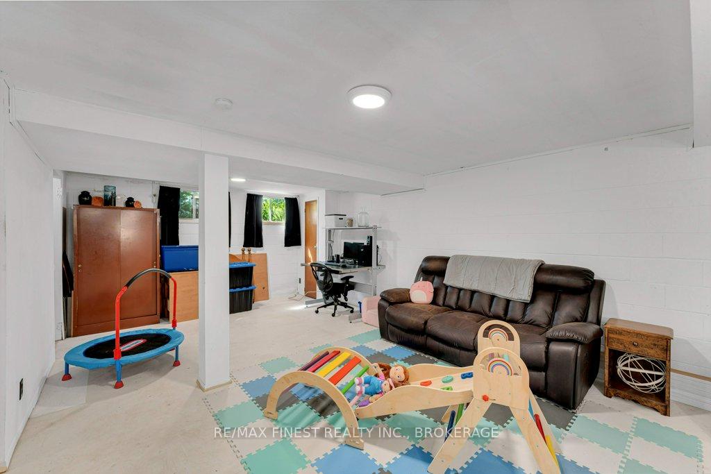 Photo 27 of Unit 14, 30 Addington Street, Loyalist, Amherstview — HOMEH