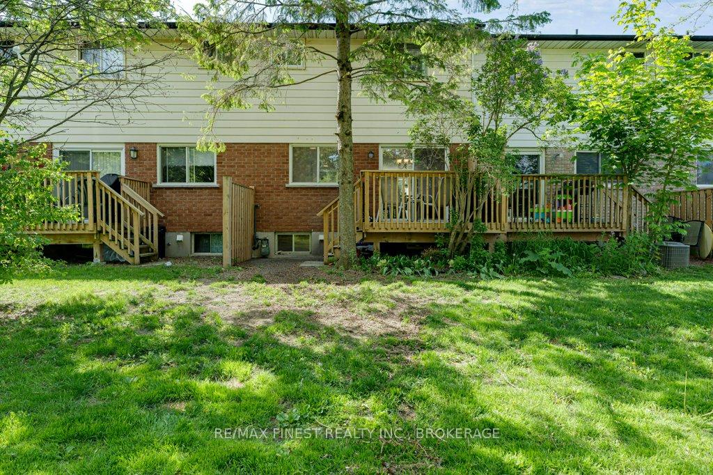 Photo 33 of Unit 14, 30 Addington Street, Loyalist, Amherstview — HOMEH