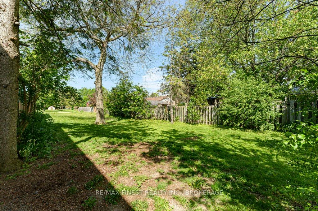 Photo 35 of Unit 14, 30 Addington Street, Loyalist, Amherstview — HOMEH